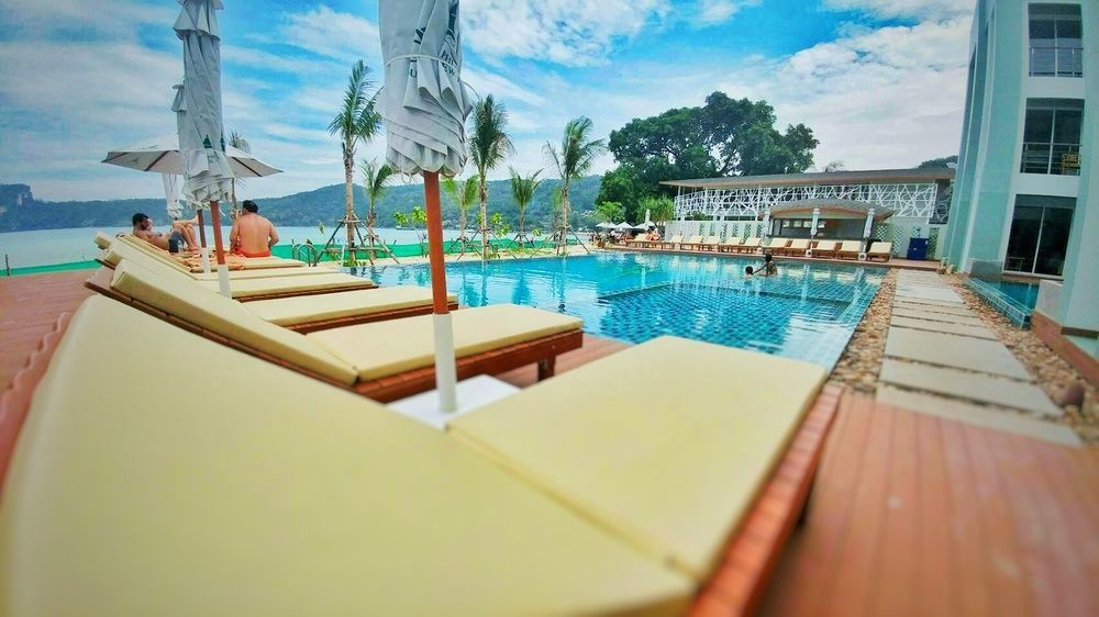 Phi Phi Harbour View Hotel-SHA Extra Plus Esterno foto